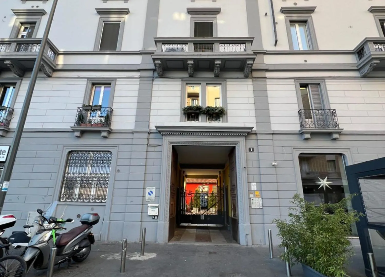 Daeiouz Residences II Milan Apartment
